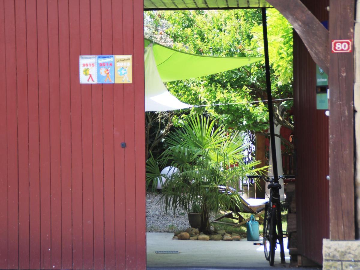 Les Pascals Bed & Breakfast Saint-Paul-lès-Romans Екстериор снимка